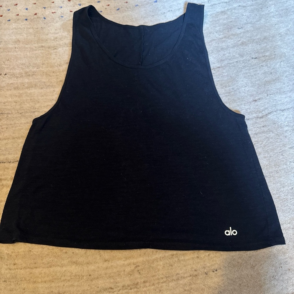 ALO Yoga Black Crop Tank Top with Subtle Logo Medium muscle slub cotton tank